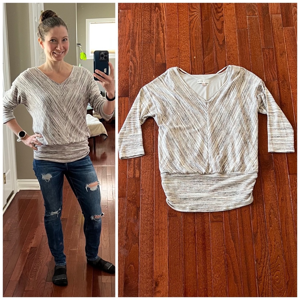 Knox Rose cream / brown v-neck top